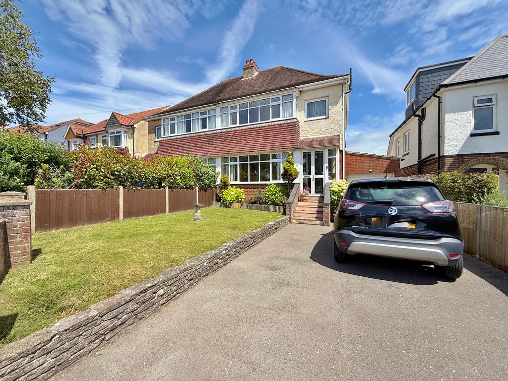 Property photo 1 of 22