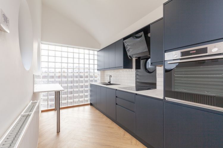 Property photo 3 of 8 177177