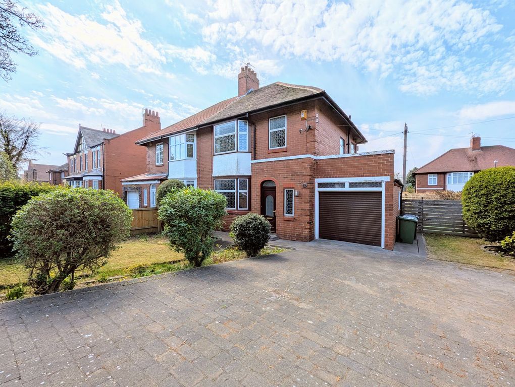 Property photo 1 of 24