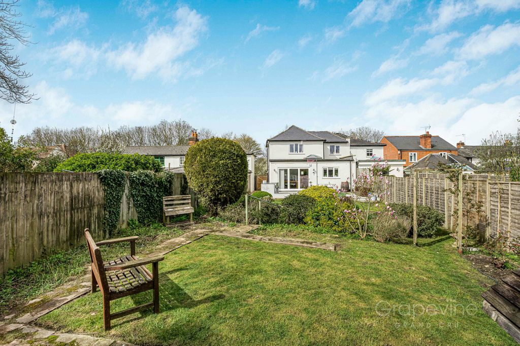 Additional image 21 of 4 bed semi-detached house for saleDavis Street, Hurst RG10