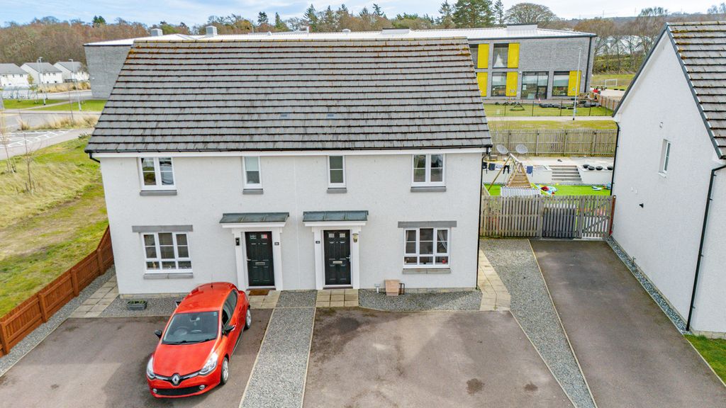 Property photo 1 of 37