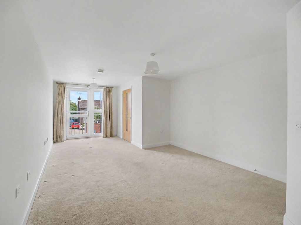 Property photo 2 of 9