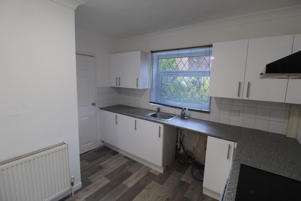 Property photo 2 of 16 Img_0082.Jpg