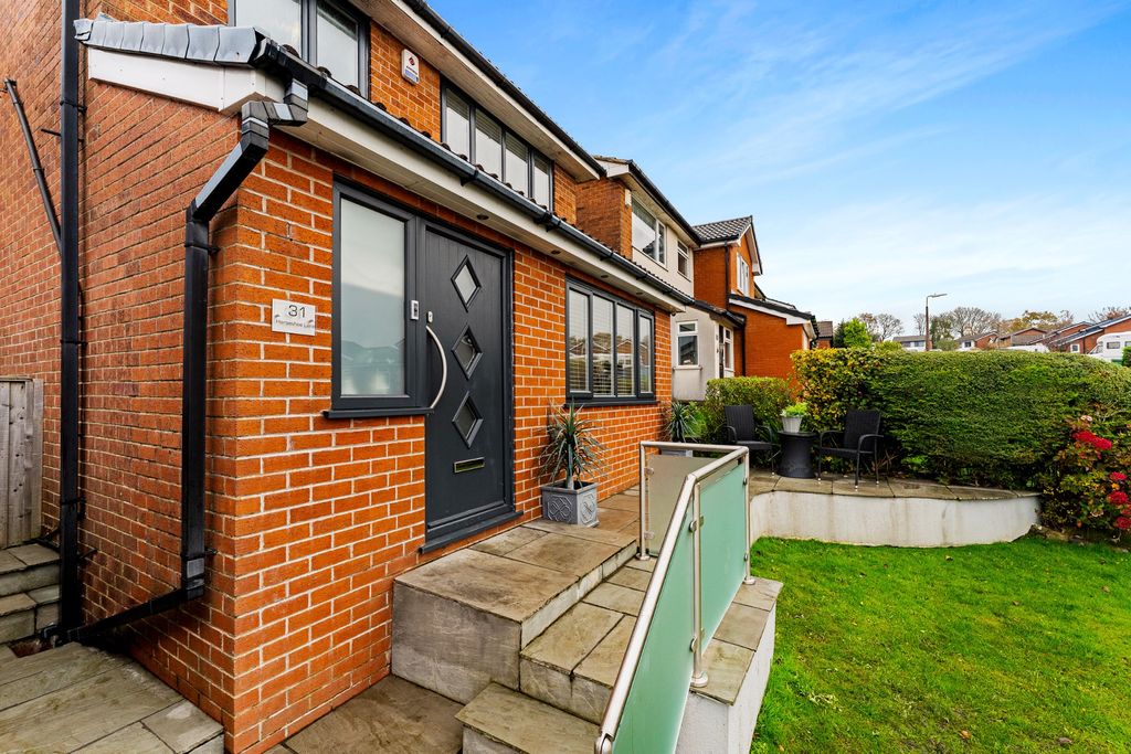 Property photo 3 of 46 Photograph 39