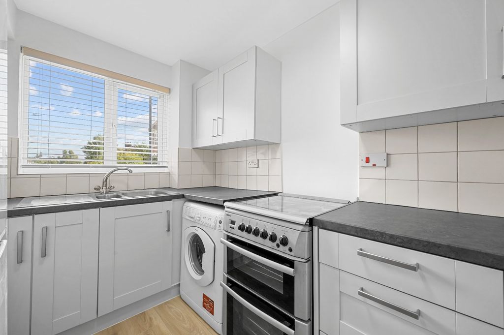 Property photo 2 of 6 Picture No. 02