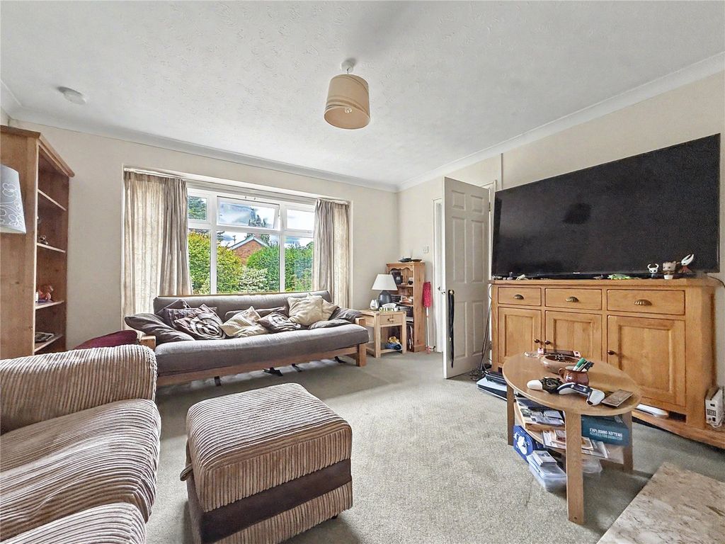 Property photo 3 of 9 Picture No. 17