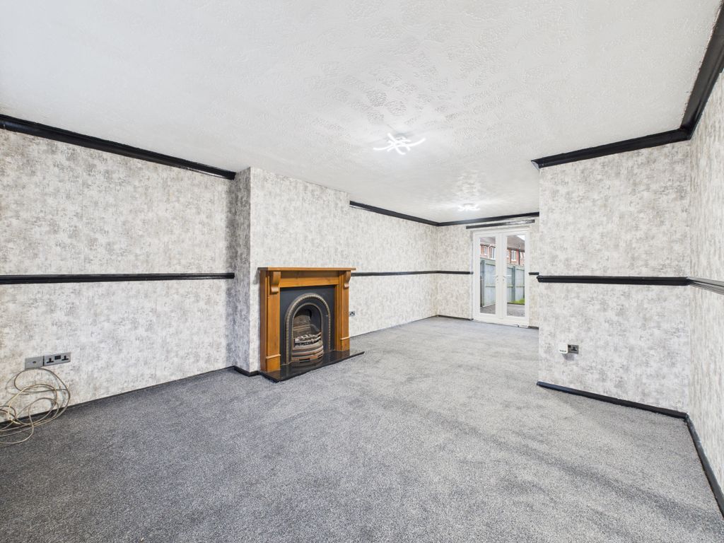 Property photo 3 of 21