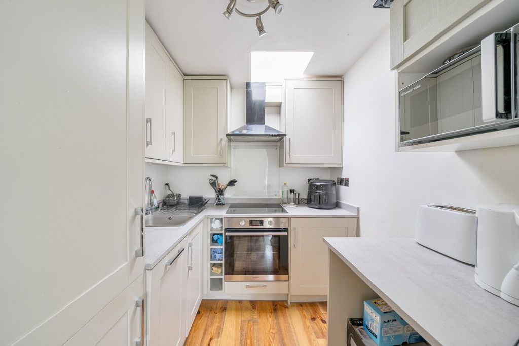 Property photo 1 of 11 Picture No. 09
