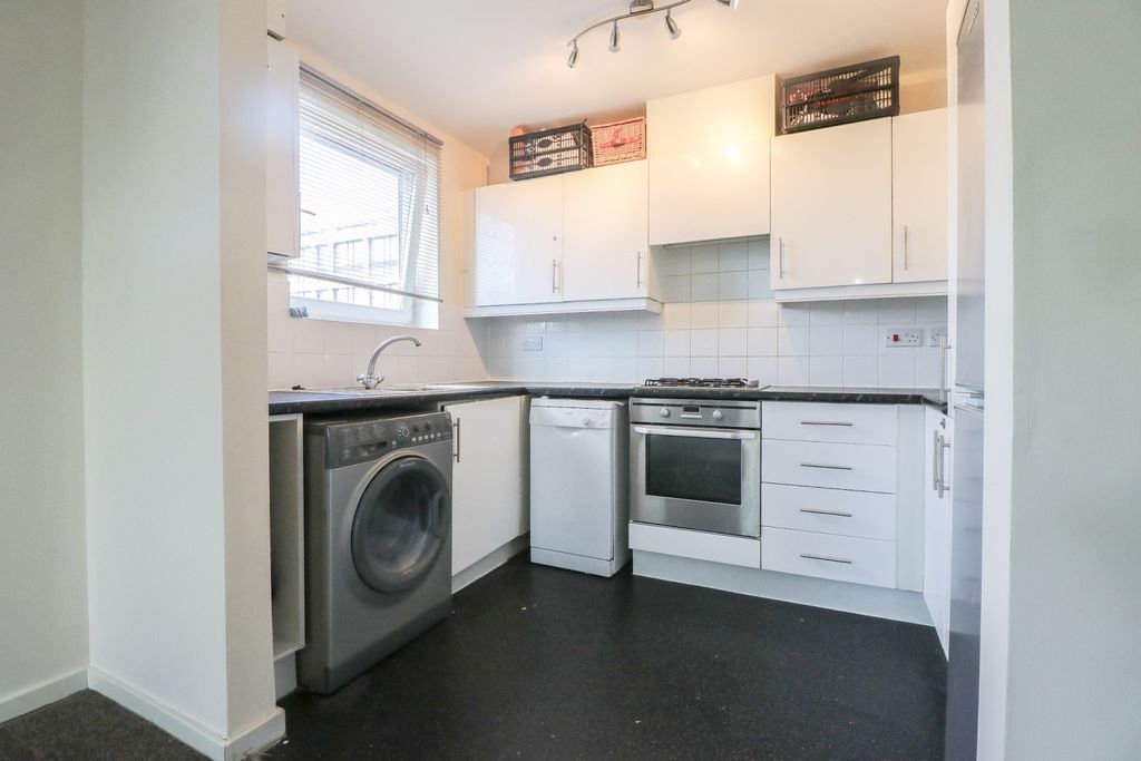 Property photo 3 of 8 Img_8150