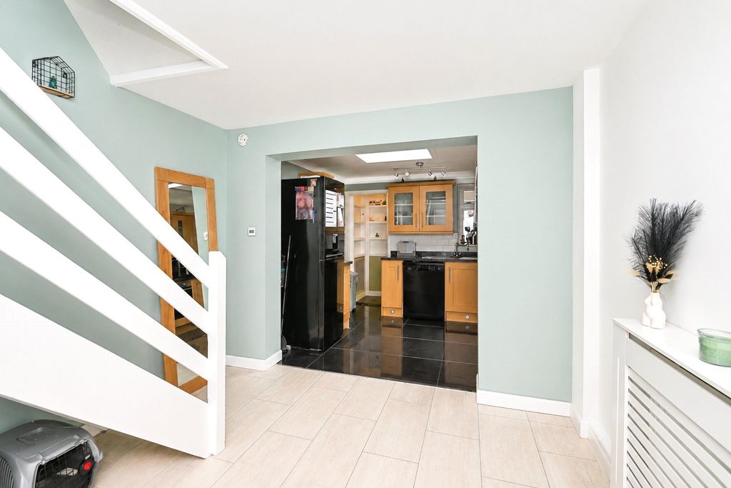 Property photo 3 of 18 Picture No. 06