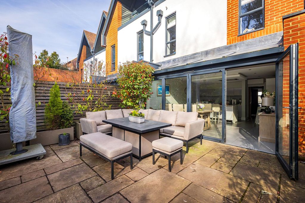 Property photo 3 of 19 Patio