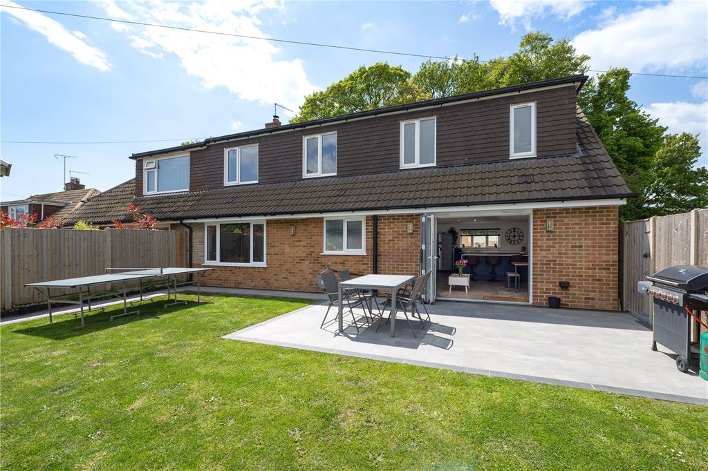 Property photo 2 of 22 Picture No. 04