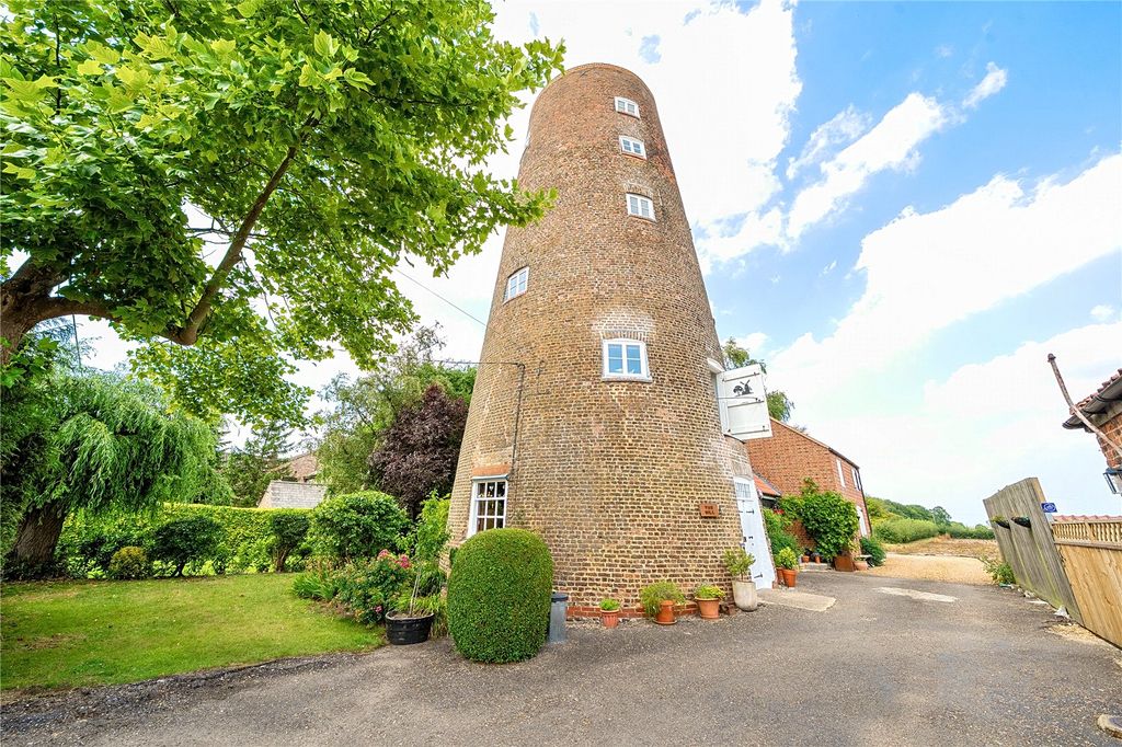 Property photo 1 of 40 The Mill