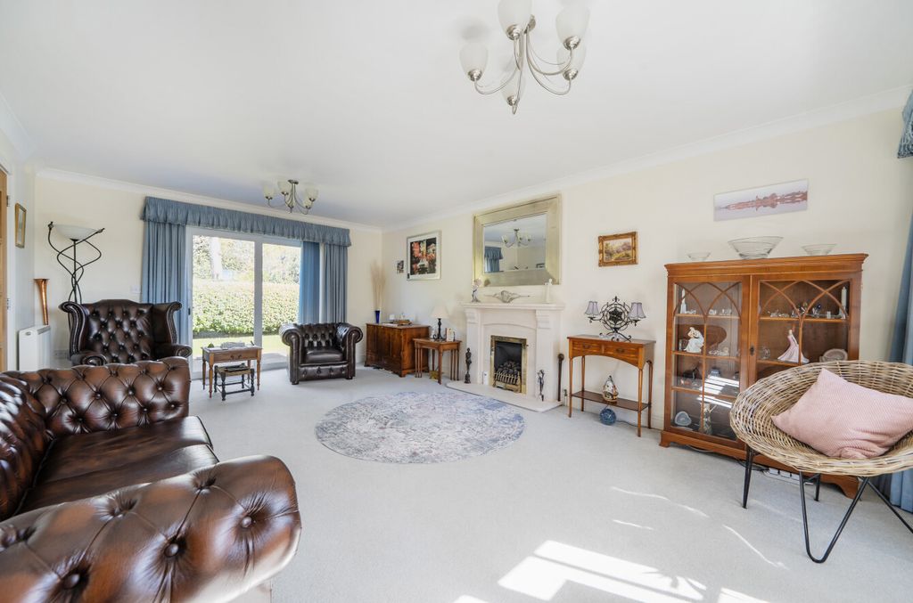 Property photo 2 of 15 1440520-1-69Dd0d2...