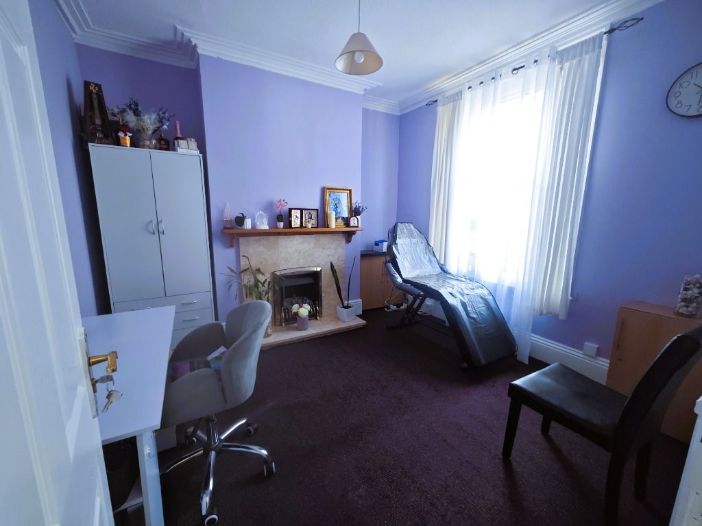 Property photo 3 of 26