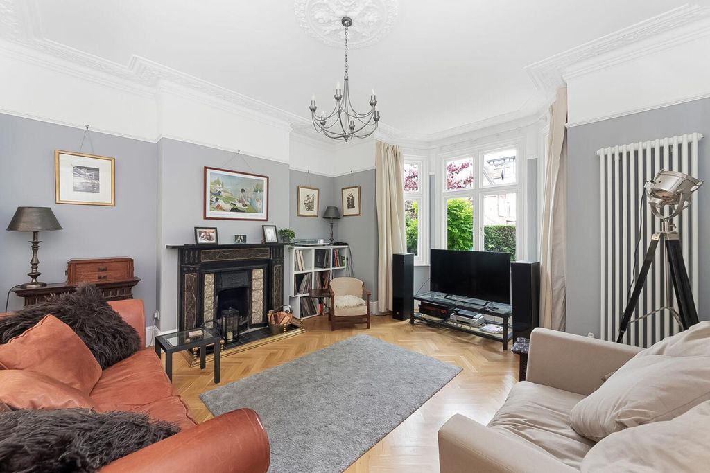 Property photo 1 of 23 2