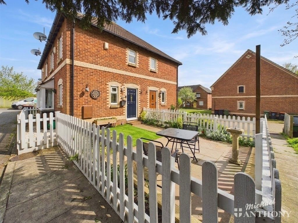 Property photo 1 of 8 Front 2.Png