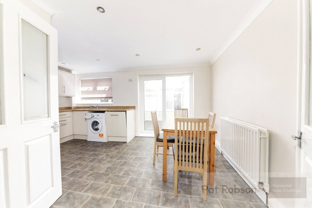 Property photo 2 of 12 Picture 2