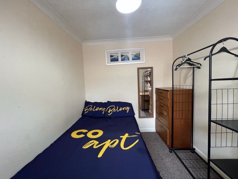 Property photo 2 of 7 Photo 10