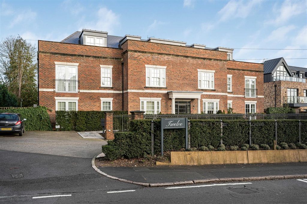 Property photo 1 of 25 2_72990.Jpg