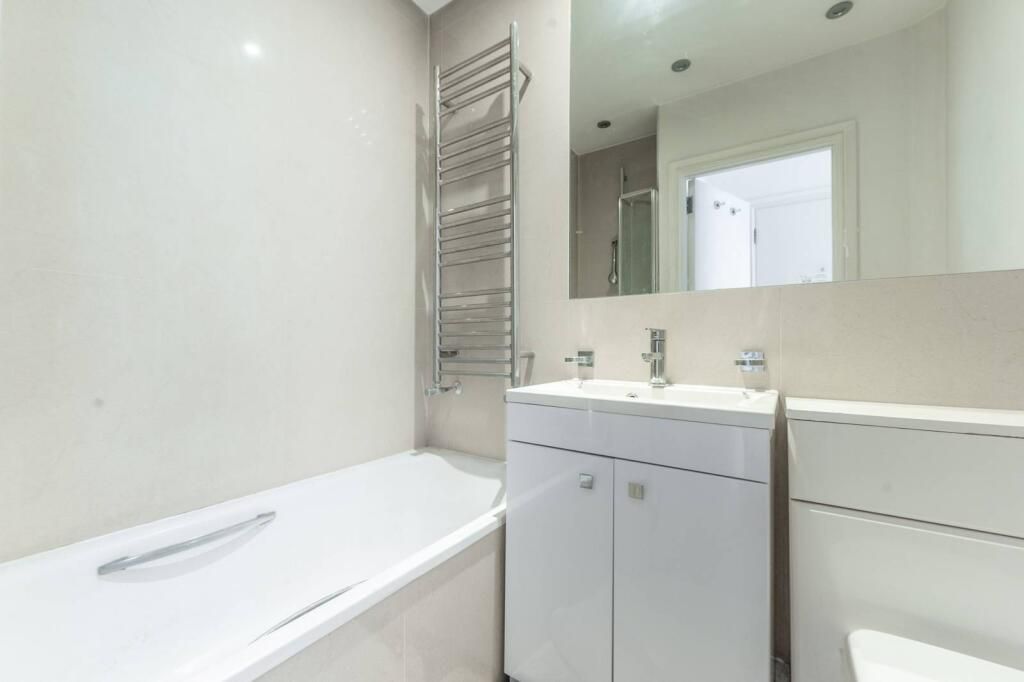 Property photo 3 of 7 16023_1346701_Img_03_0000.Jpeg