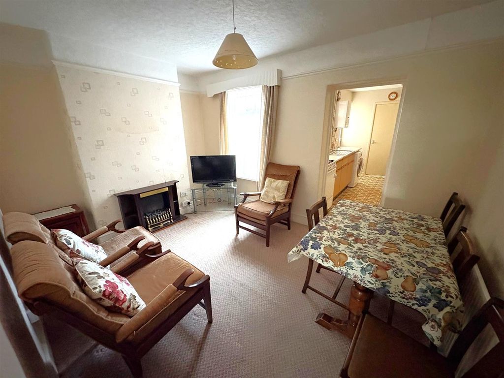 Property photo 2 of 15 Img_1087.Jpg