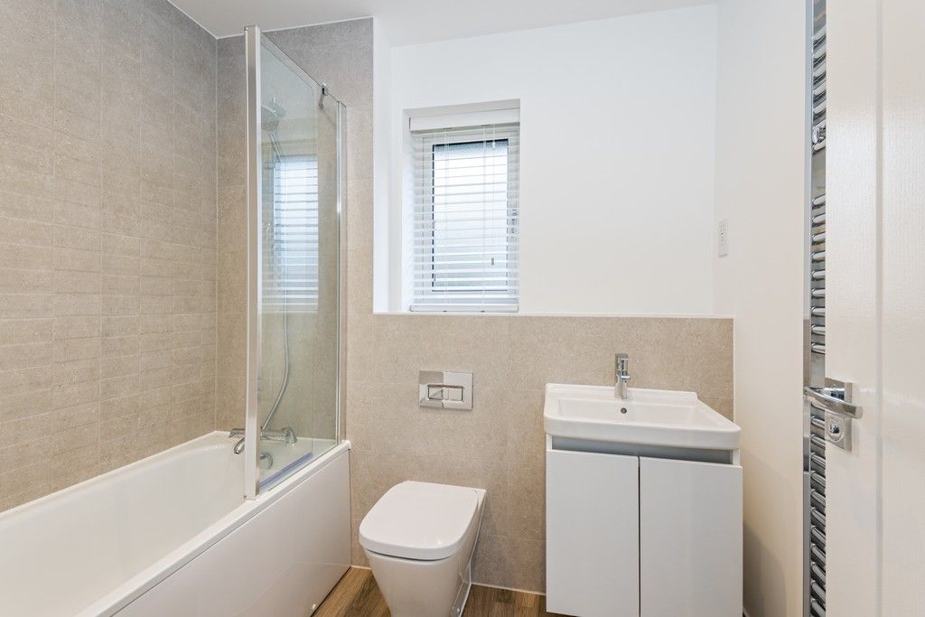 Additional image 9 of 4 bed detached house for sale"The Warrington" at Willington Down, Didcot OX11