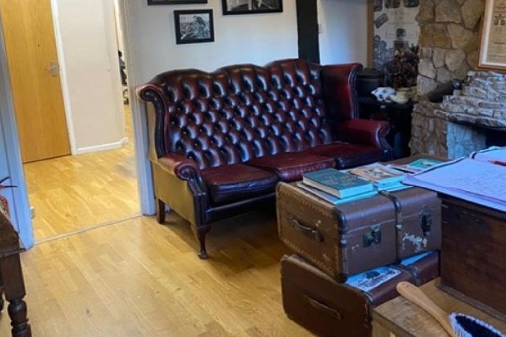 Property photo 3 of 7