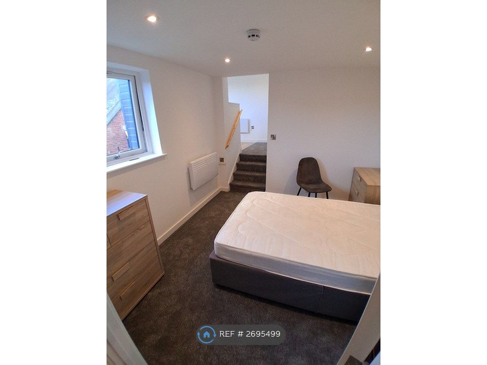 Property photo 3 of 5