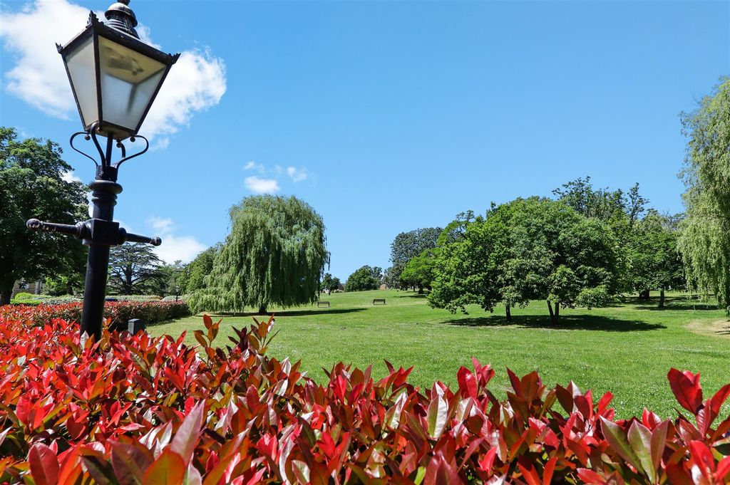 Property photo 3 of 11 3.Jpg