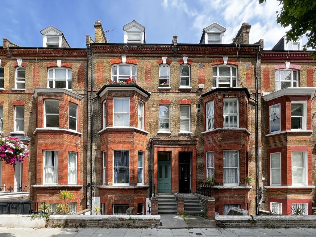 Property photo 1 of 13 Photo 18