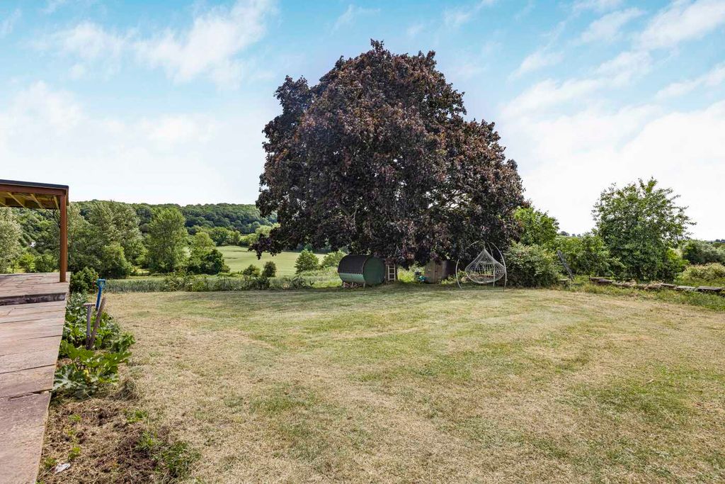 Property photo 3 of 37 37_56523