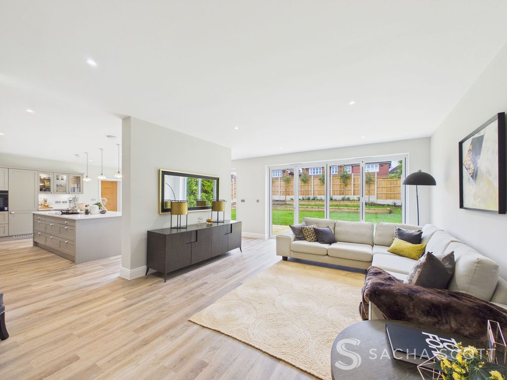 Property photo 2 of 38 Living Room