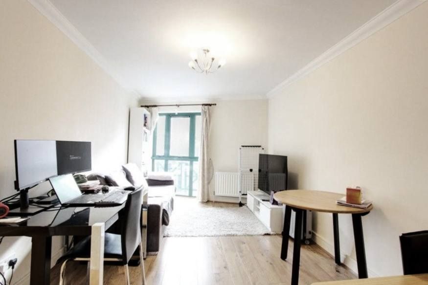 Property photo 3 of 7 Gallery