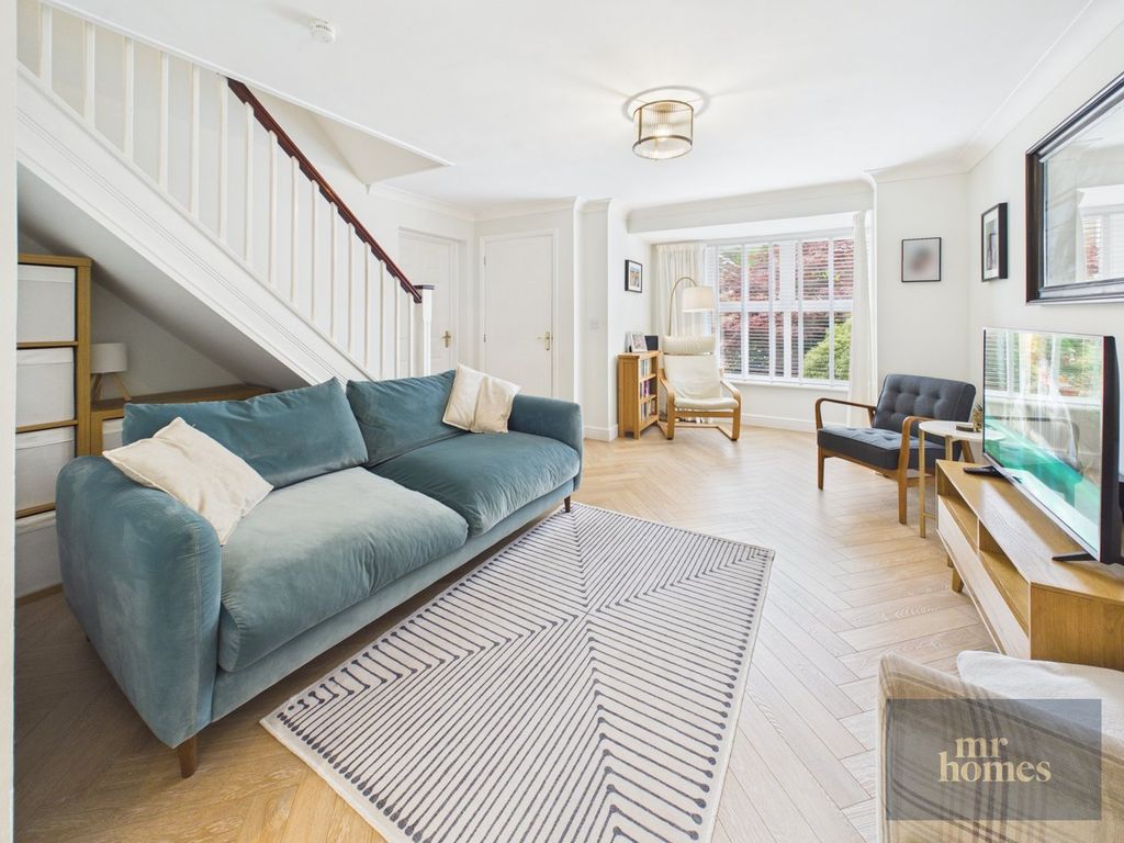 Property photo 2 of 49