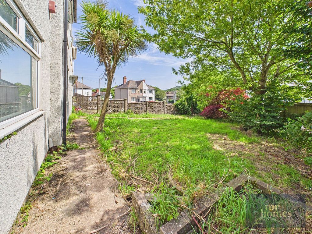 Property photo 3 of 29