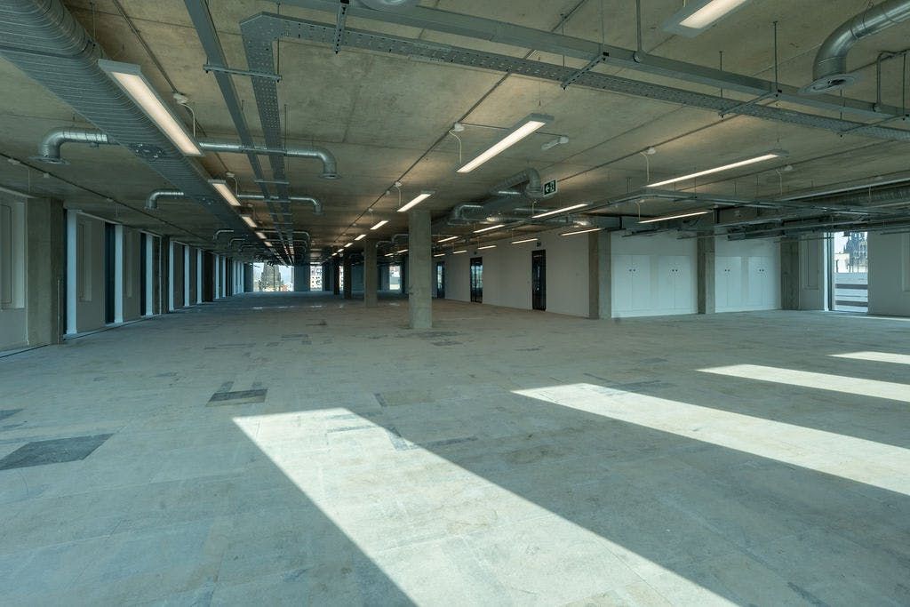 Property photo 3 of 13 L1000538.Jpg