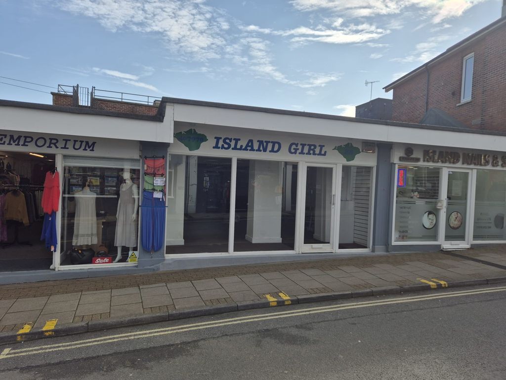 Property photo 2 of 3