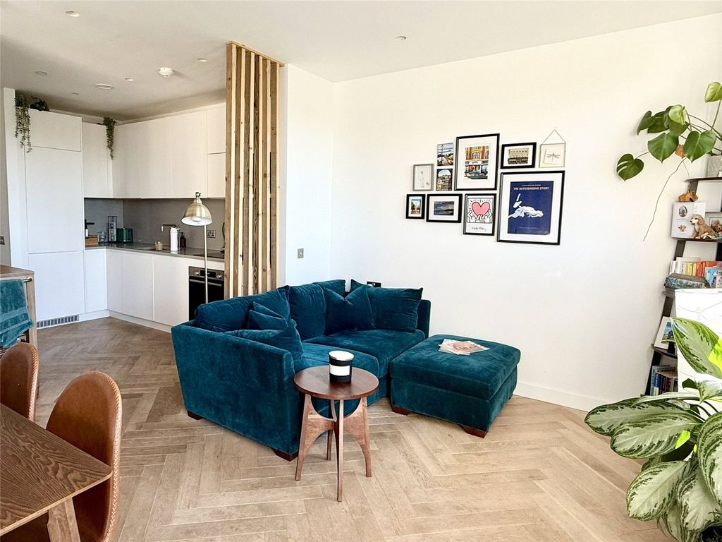 Property photo 3 of 15 Picture No. 31