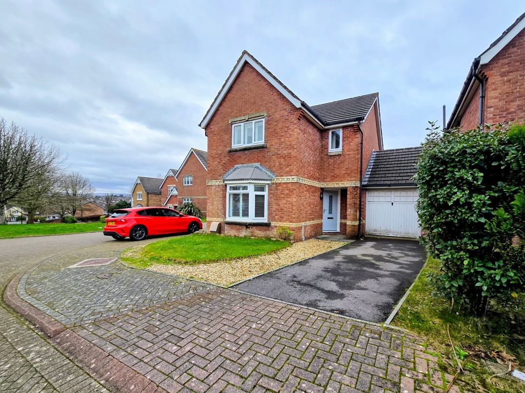 Property photo 1 of 24 Front