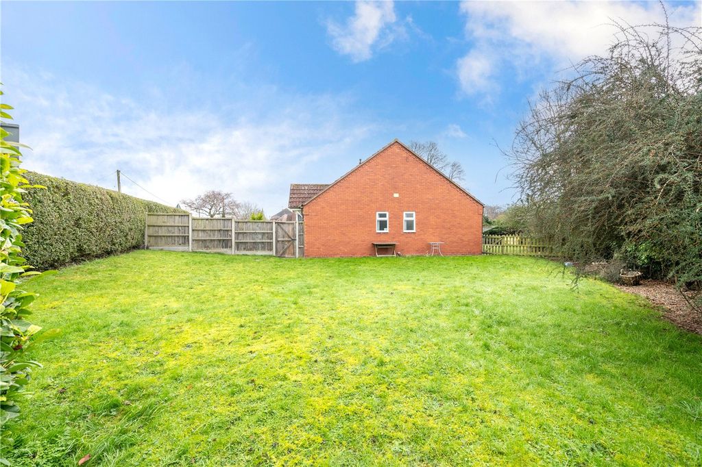Property photo 2 of 11 Picture No. 08