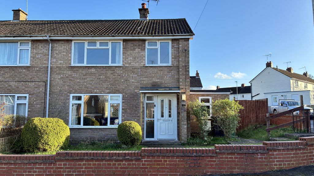 Property photo 1 of 12 Front