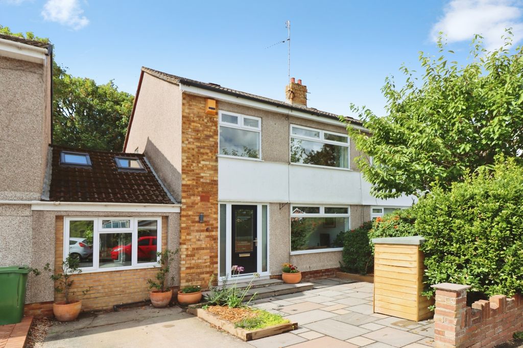 Property photo 1 of 16 Pbox-Img.Jpg