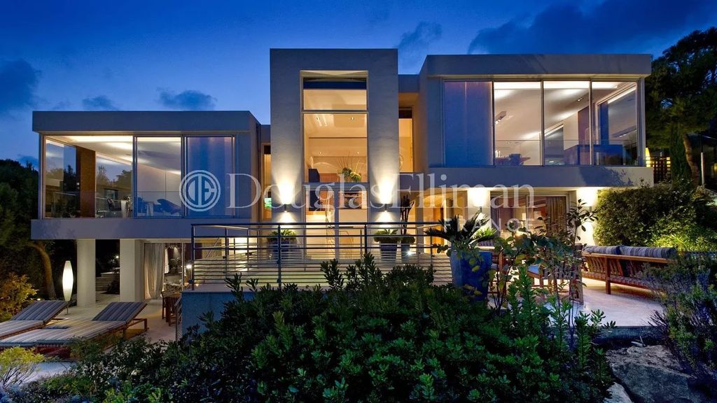 Property photo 3 of 41