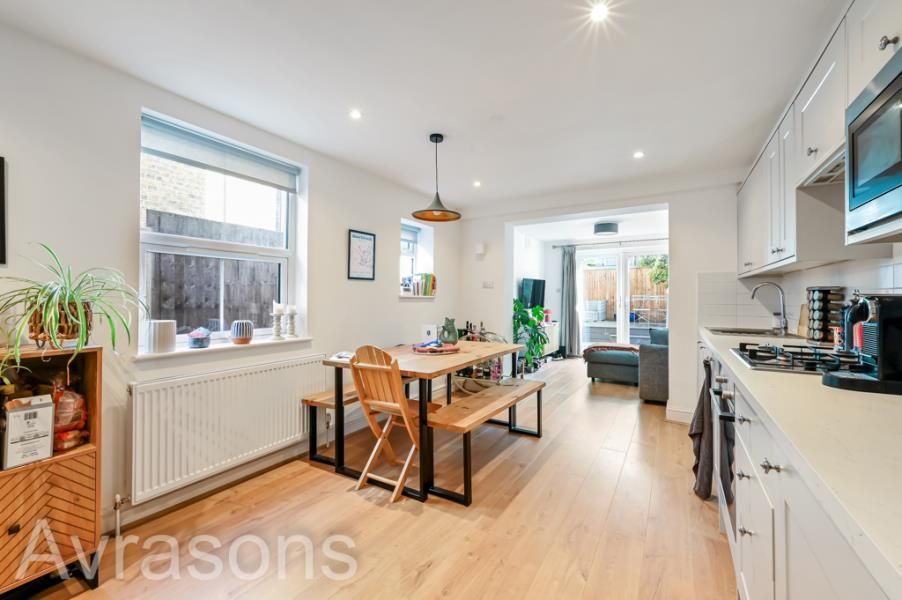 Property photo 2 of 10