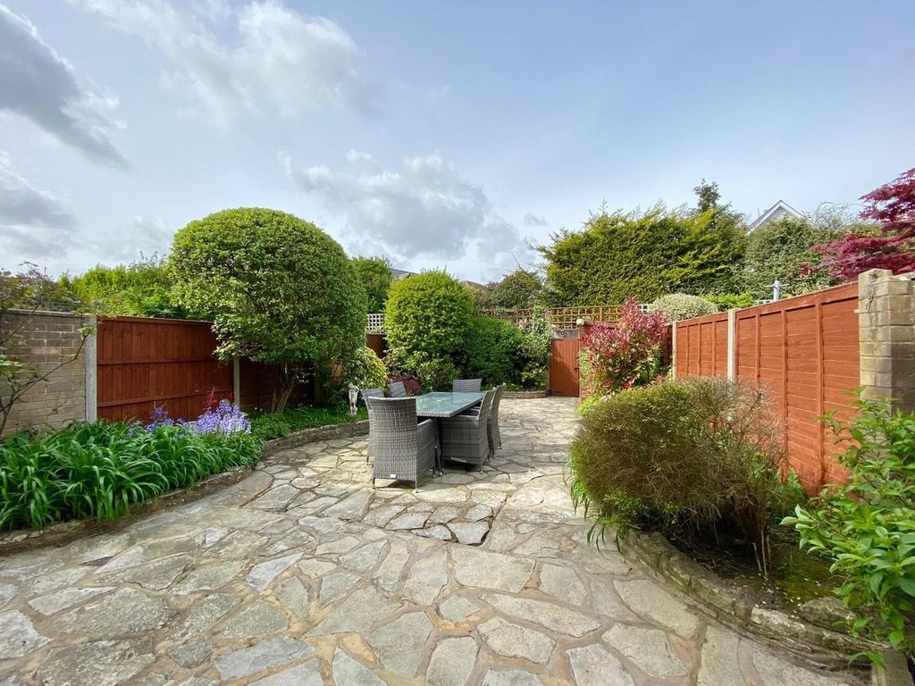 Property photo 2 of 15