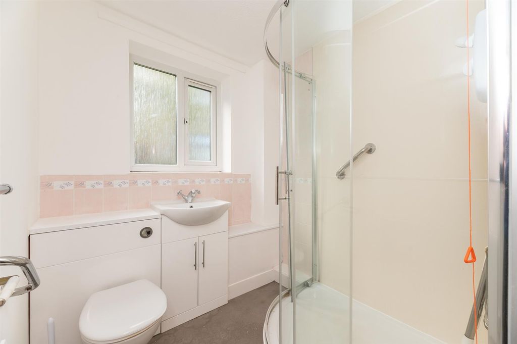 Additional image 4 of 2 bed flat for saleTealbeck Approach, Otley LS21