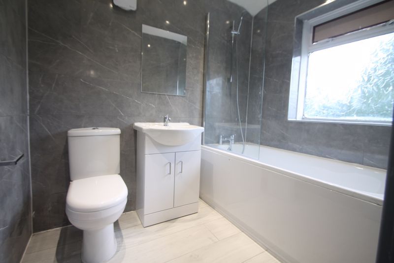 Property photo 3 of 12 Photo 13