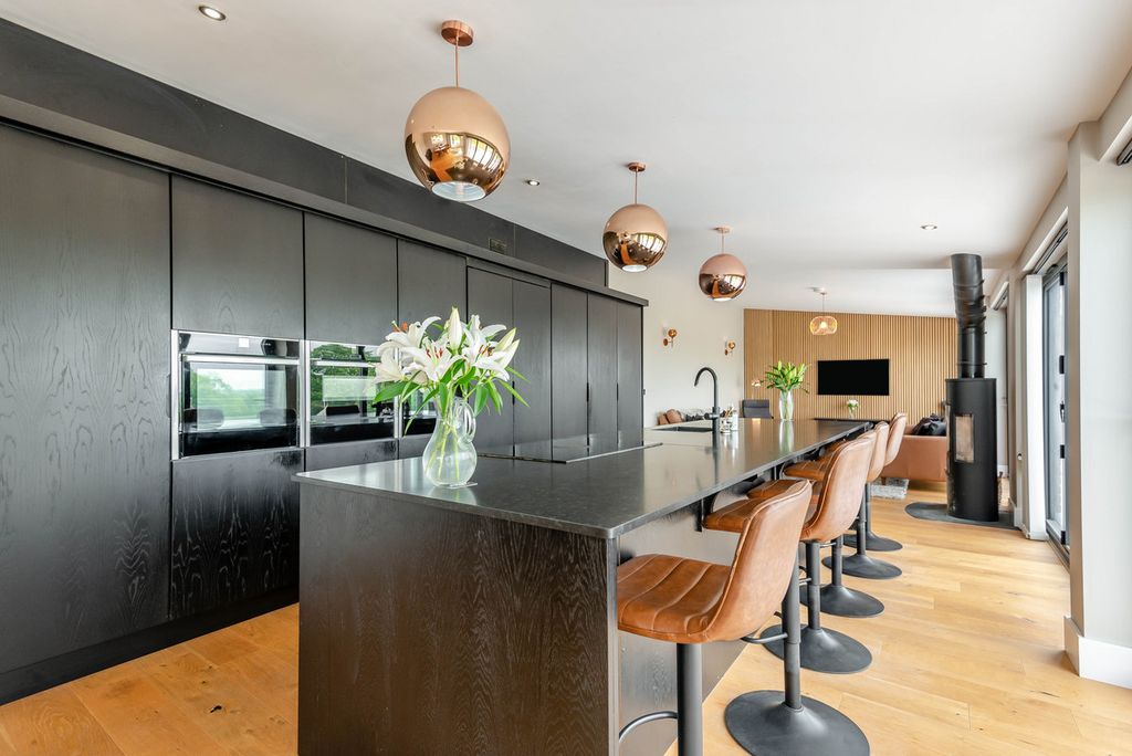 Additional image 5 of 5 bed detached house for saleDodington, Bristol BS37