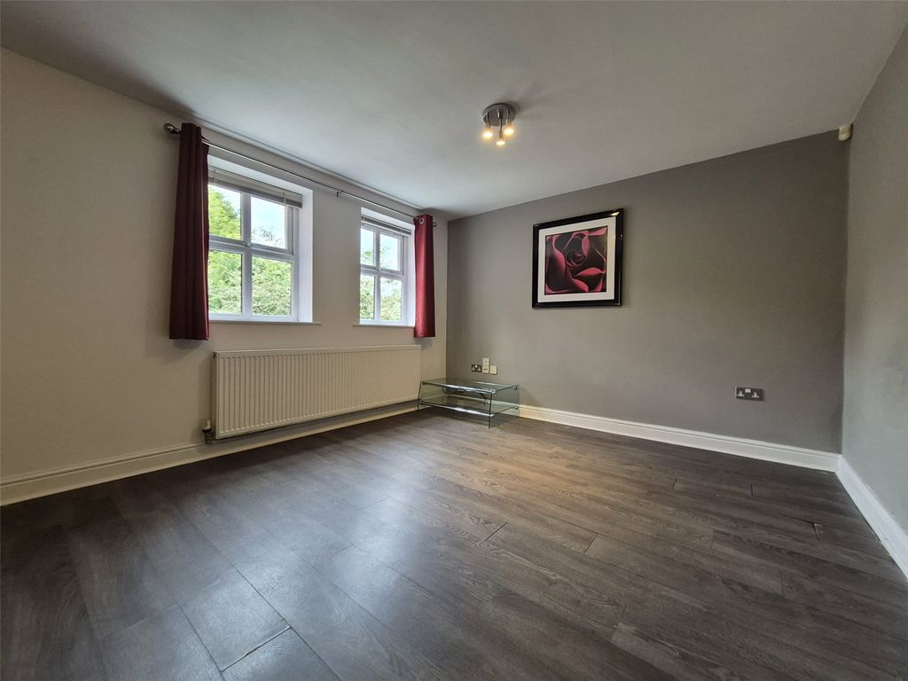 Property photo 3 of 10 Picture No. 10